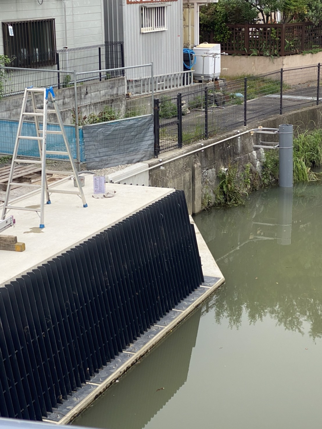 高槻市での河川増水対策としての新築ポンプ場の画像